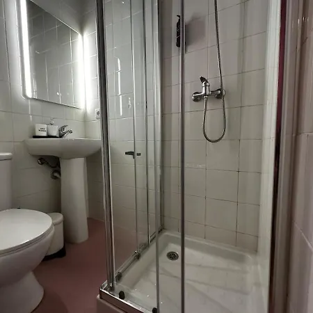 Lazy - 4pink Walls - Breakfast Included Apartment *
